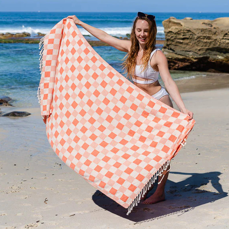 2-in-1 Convertible Beach Towel & Drawstring Backpack